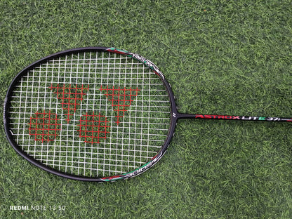 YONEX RACKET ASTROX 37i